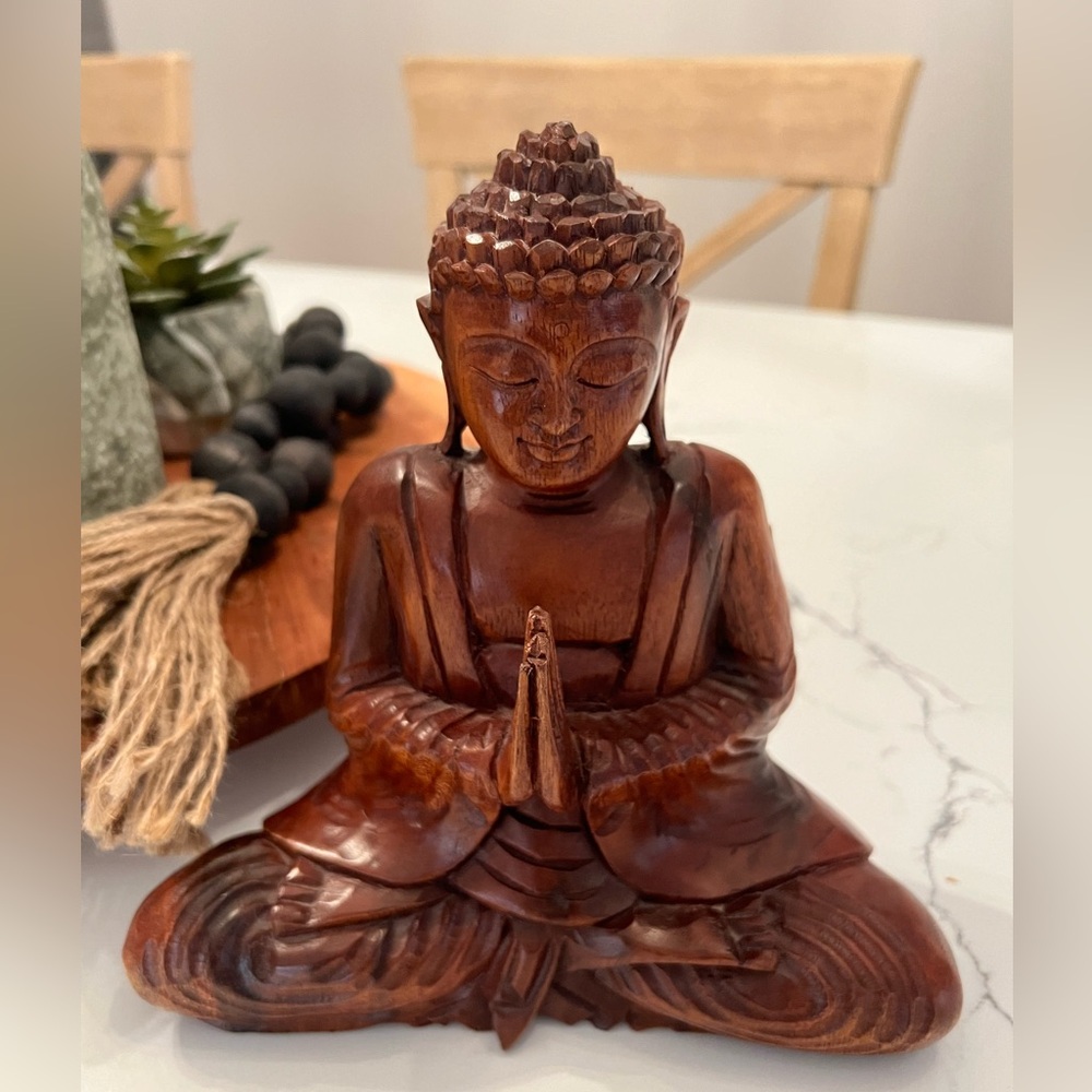 Hand Carved Wooden Seated Prayer Buddha - Picture 4 of 7